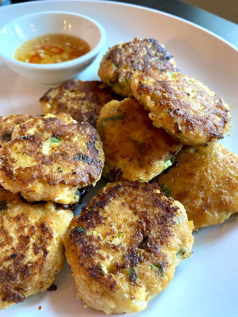 Simple Thai fish cakes with sweet chili sauce - Easy Meals with Video  Recipes by Chef Joel Mielle - RECIPE30